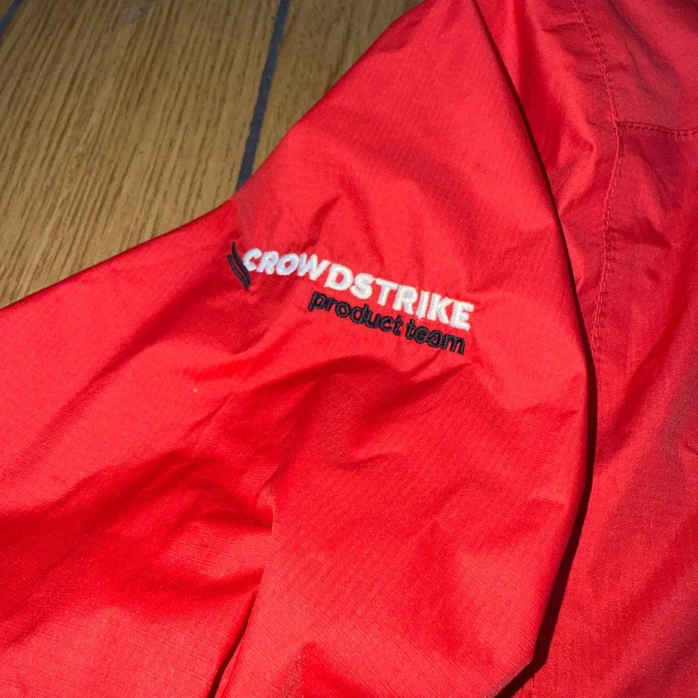 The North Face DryVent Rain Jacket Mens XXL Rage Red Waterproof Hooded NF0A3LH4